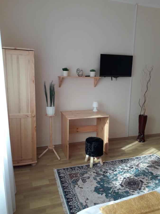 Appartamento Golden Apartman Tiszafüred Esterno foto